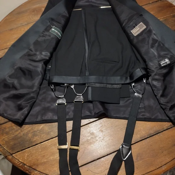 Men's Black Tuxedo/Suit